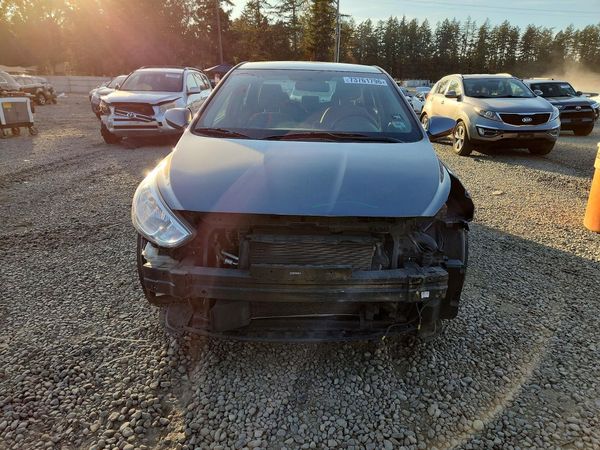 2017 HYUNDAI ACCENT SE Base — DIRF