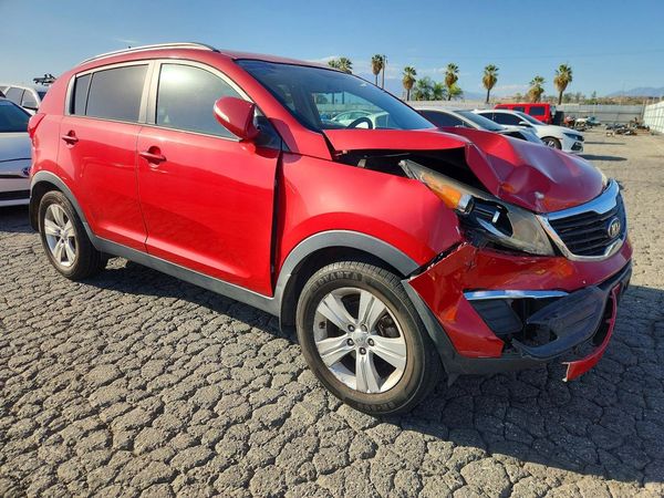 2013 KIA SPORTAGE LX — Passenger 3/4