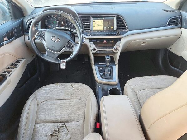 2017 HYUNDAI ELANTRA — CKPT