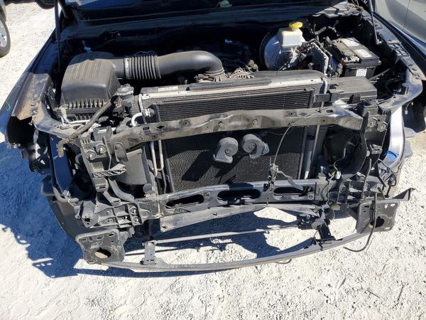 2019 RAM 1500 Big Horn/Lonestar — Engine bay