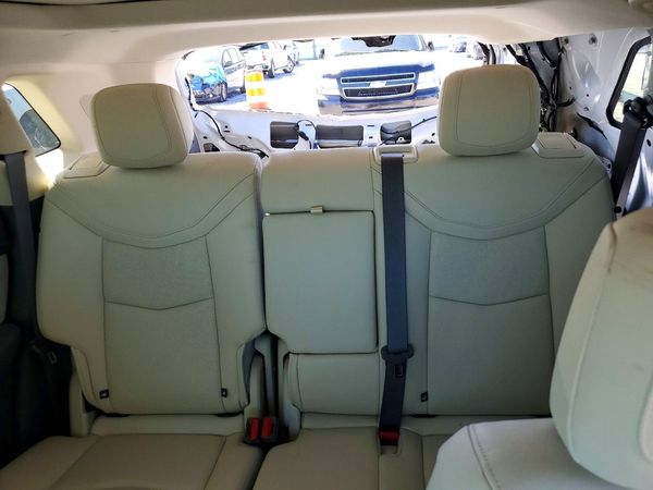2024 CADILLAC XT5 Premium Luxury — SUVN