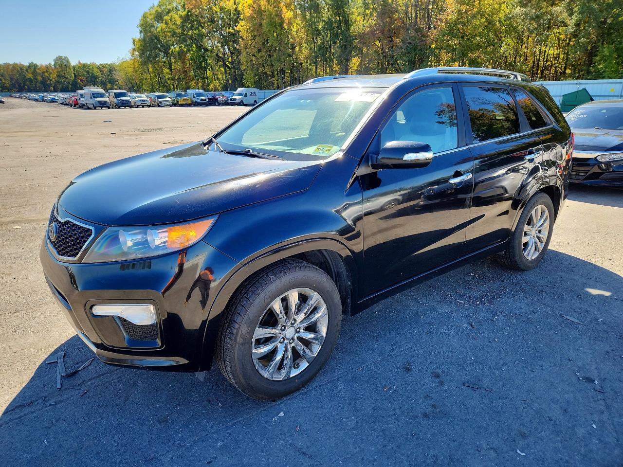 2013 KIA SORENTO SX — Front 3/4