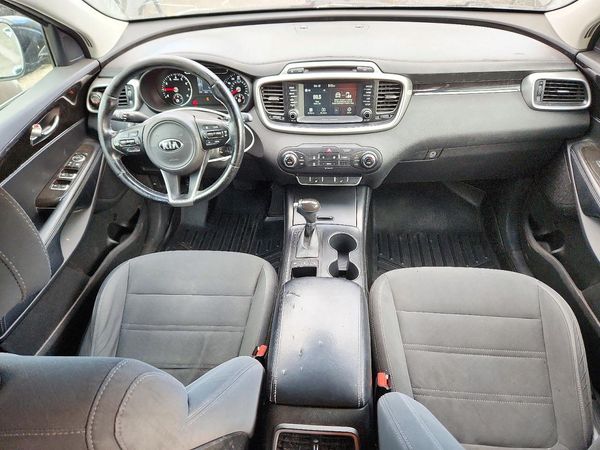 2017 KIA SORENTO L, LX — CKPT