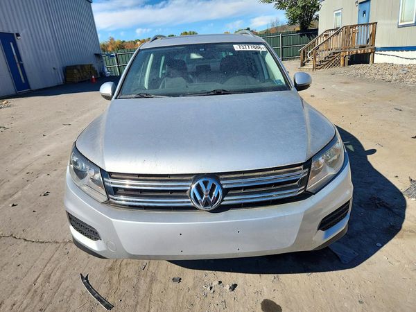 2017 VOLKSWAGEN TIGUAN Wolfsburg 4Motion — DIRF