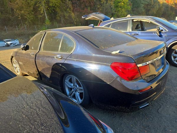 2013 BMW 750 — DSRA