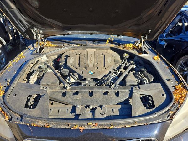 2013 BMW 750 — Engine bay