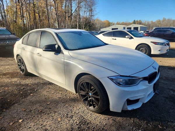 2012 BMW 320 — Passenger 3/4