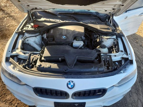 2012 BMW 320 — Engine bay