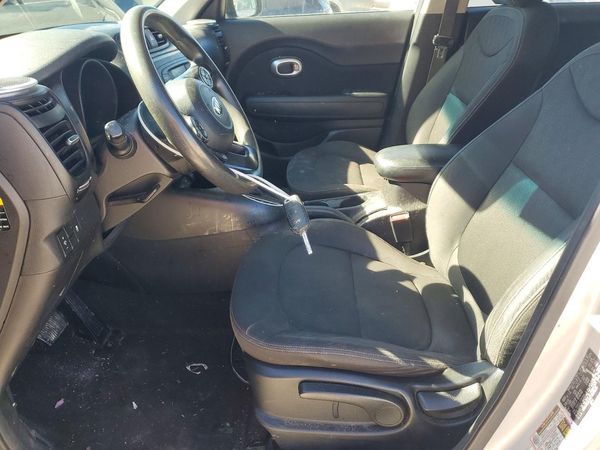 2015 KIA SOUL GL(Middle-low grade) — DENT