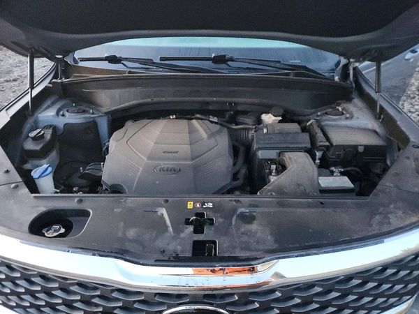 2020 KIA TELLURIDE LX — Engine bay