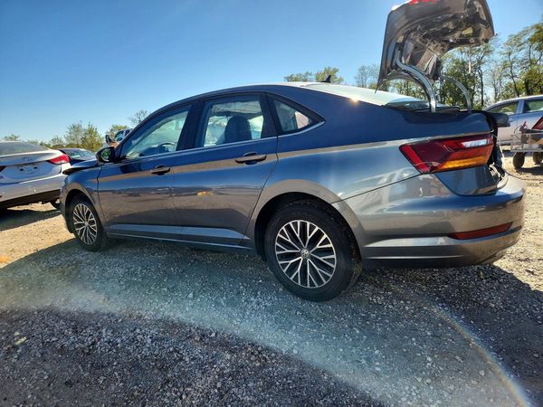 2019 VOLKSWAGEN JETTA S, SE, R-Line — DSRA