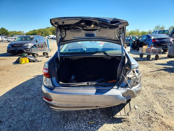 2019 VOLKSWAGEN JETTA S, SE, R-Line — DIRR