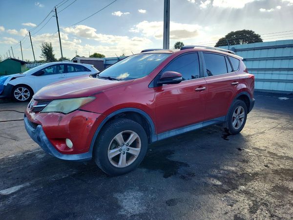 2014 TOYOTA RAV4 Sports — Front 3/4