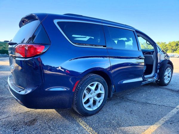2018 CHRYSLER PACIFICA Touring Plus — PSRA