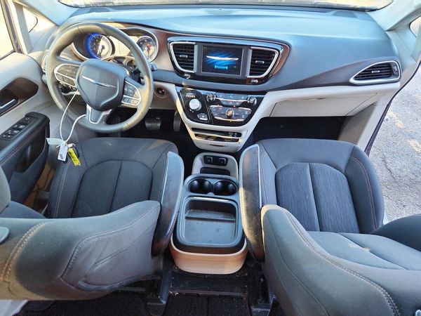 2018 CHRYSLER PACIFICA Touring Plus — CKPT
