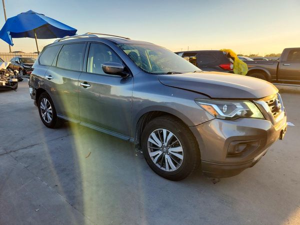 2019 NISSAN PATHFINDER — Passenger 3/4