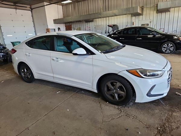 2017 HYUNDAI ELANTRA Sport — Passenger 3/4