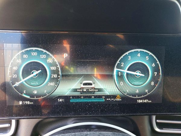 2023 HYUNDAI ELANTRA SEL Premium — ODOM