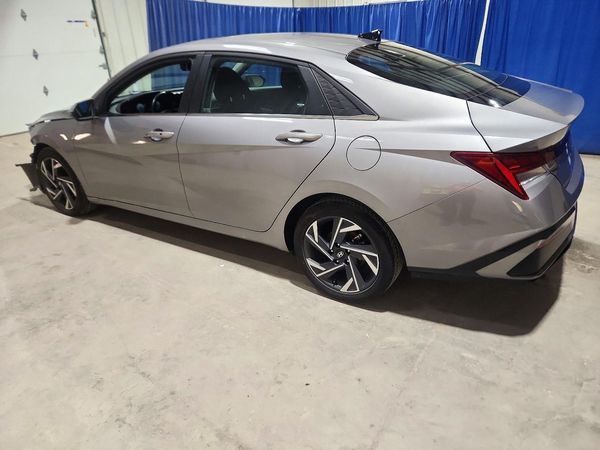 2025 HYUNDAI ELANTRA SEL Convenience — DSRA