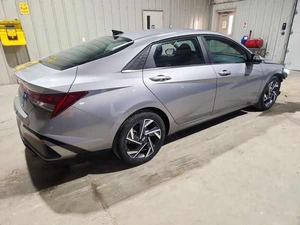 2025 HYUNDAI ELANTRA SEL Convenience — PSRA