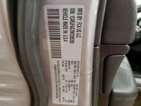 2021 JEEP GRAND CHEROKEE Laredo