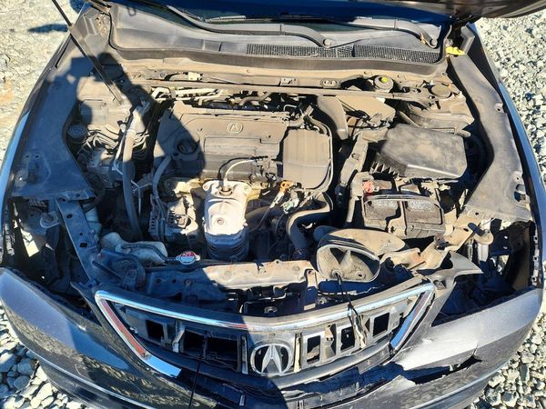2016 ACURA TLX TECH — Engine bay