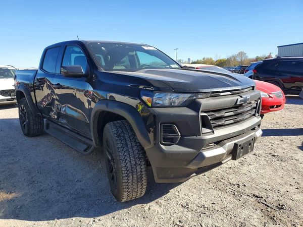 2025 CHEVROLET COLORADO Trail Boss — Passenger 3/4