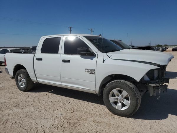 2023 RAM 1500 CLASSIC