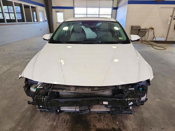 2024 HYUNDAI ELANTRA Limited — DIRF