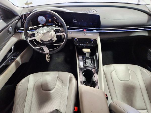 2024 HYUNDAI ELANTRA Limited — CKPT