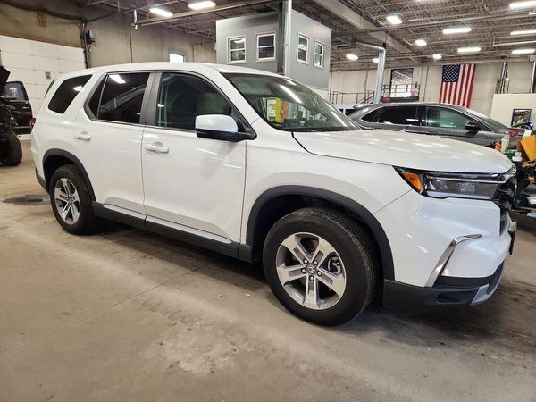 2025 HONDA PILOT EX-L, EX-L HPD — Passenger 3/4