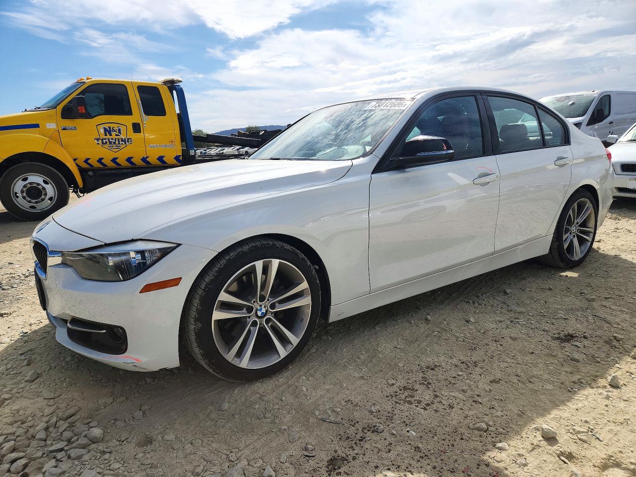 2013 BMW 328 — Front 3/4
