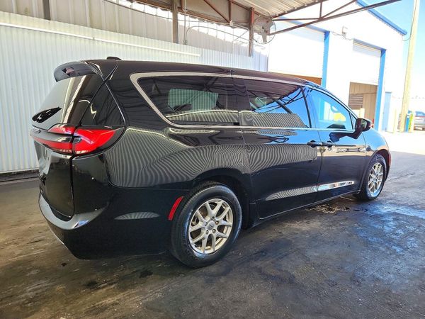 2024 CHRYSLER PACIFICA Touring L — PSRA