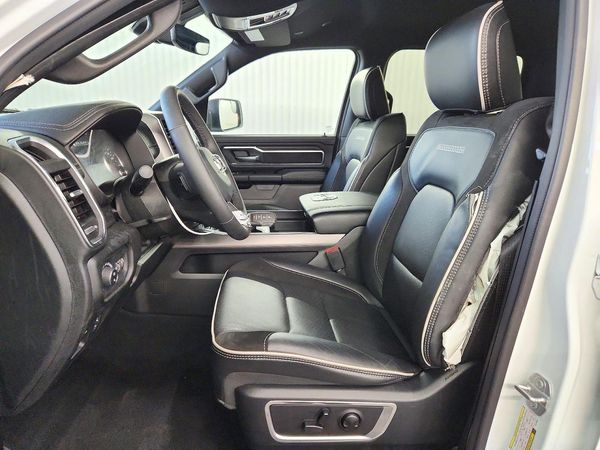 2026 RAM 1500 Laramie — DENT