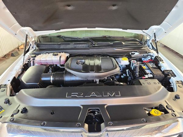 2026 RAM 1500 Laramie — Engine bay