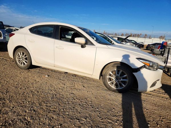 2017 MAZDA 3 Touring — Passenger 3/4