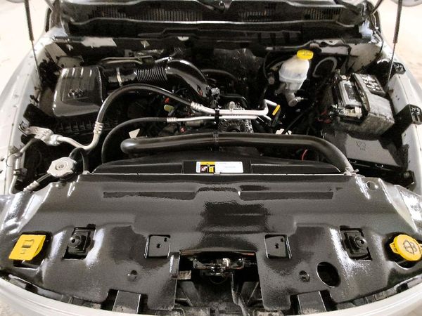 2020 RAM 1500 CLASSIC Classic DS — Engine bay