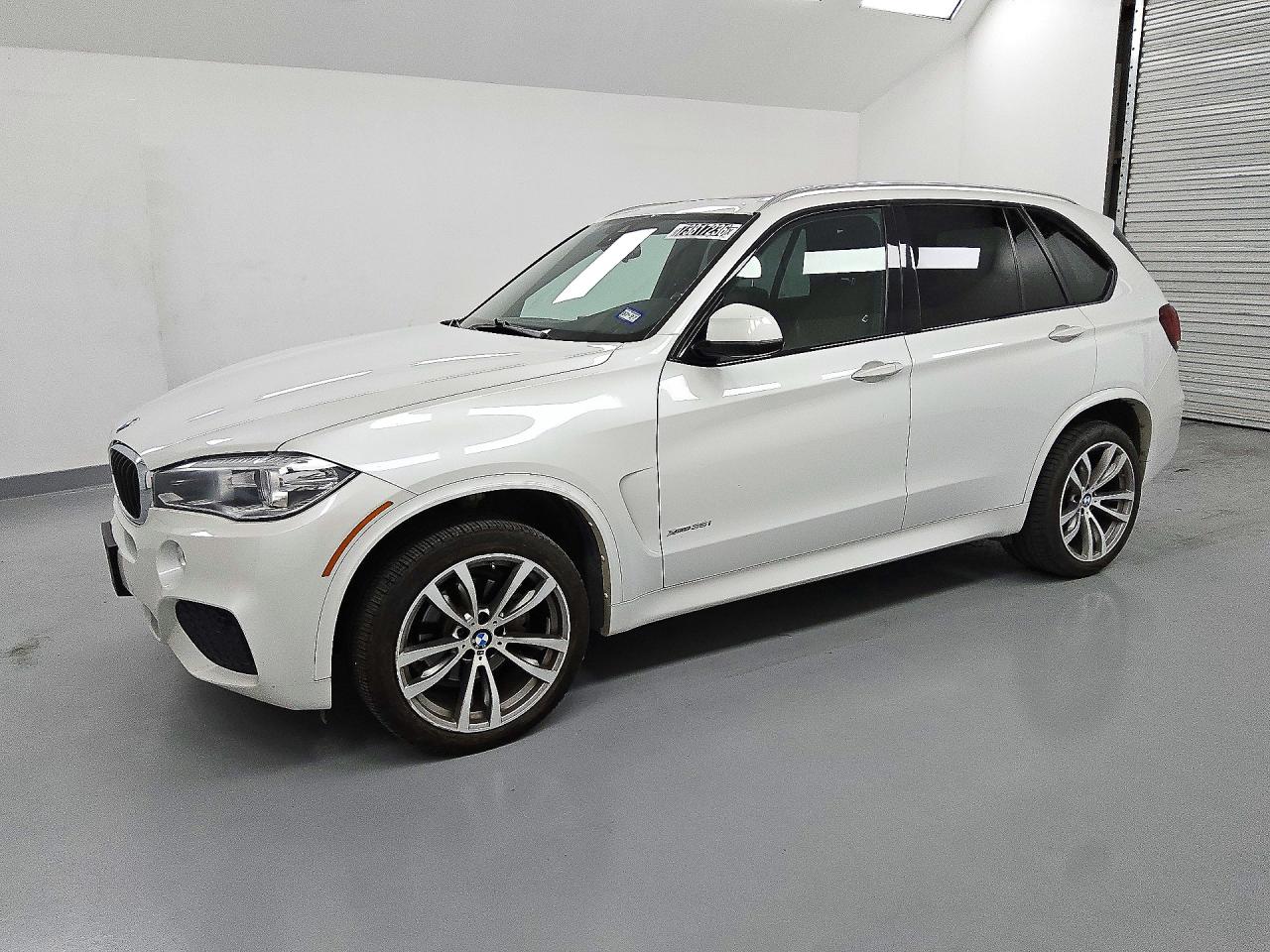 2018 BMW X5 xDrive35i — Front 3/4