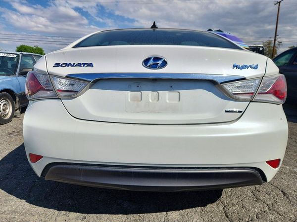 2013 HYUNDAI SONATA Hybrid / Hybrid Limited — DIRR