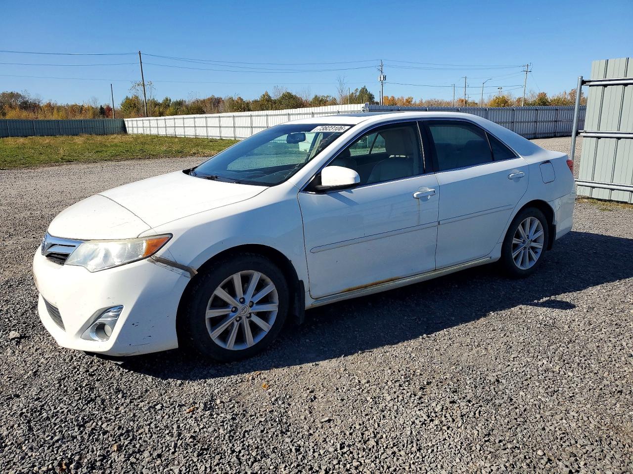 2012 TOYOTA CAMRY — Front 3/4