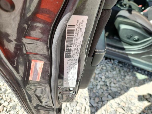 2016 JEEP CHEROKEE Latitude/Longitude/North — VINS
