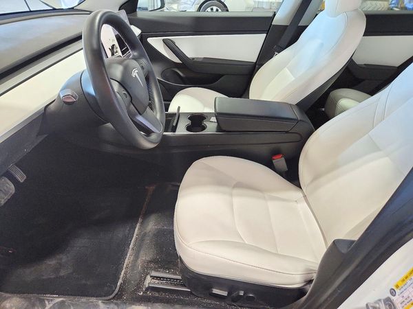 2020 TESLA MODEL 3 — DENT