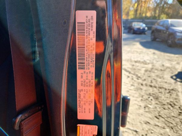 2015 JEEP WRANGLER UNLIMITED Sport — VINS