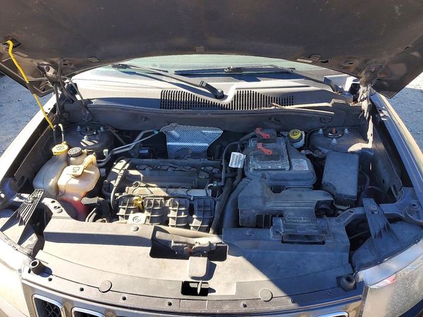 2016 JEEP COMPASS Sport — Engine bay