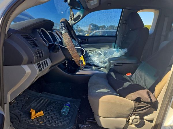 2013 TOYOTA TACOMA Delux — DENT