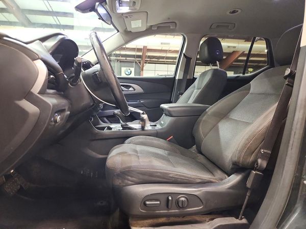 2019 CHEVROLET TRAVERSE LT — DENT