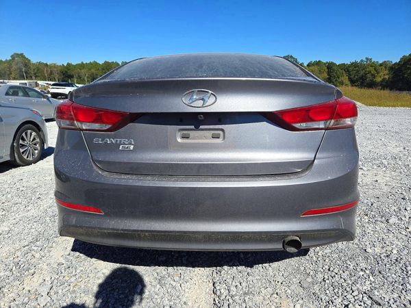 2018 HYUNDAI ELANTRA SE — DIRR
