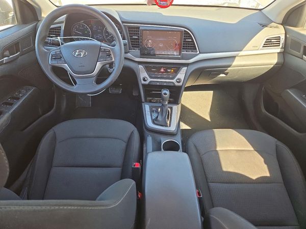 2018 HYUNDAI ELANTRA SE — CKPT