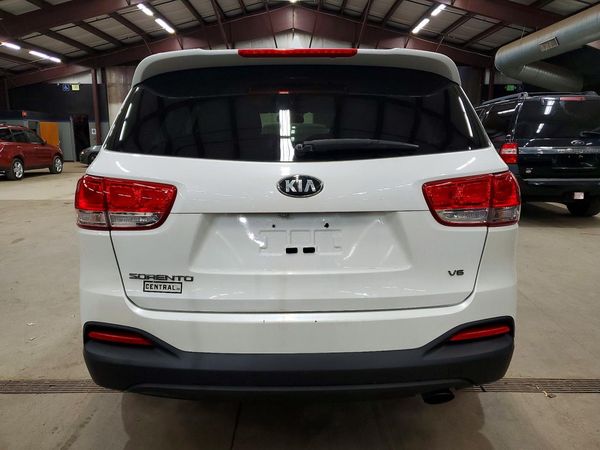 2016 KIA SORENTO L / LX — DIRR