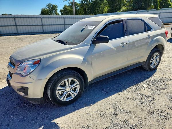 2013 CHEVROLET EQUINOX LS — Front 3/4